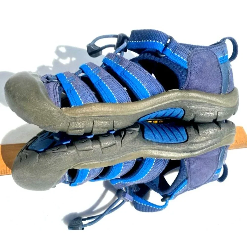 KEEN Newport H2 Kids Boys Sport Waterproof Sandals Shoes Size 3 Blue Closed Toe